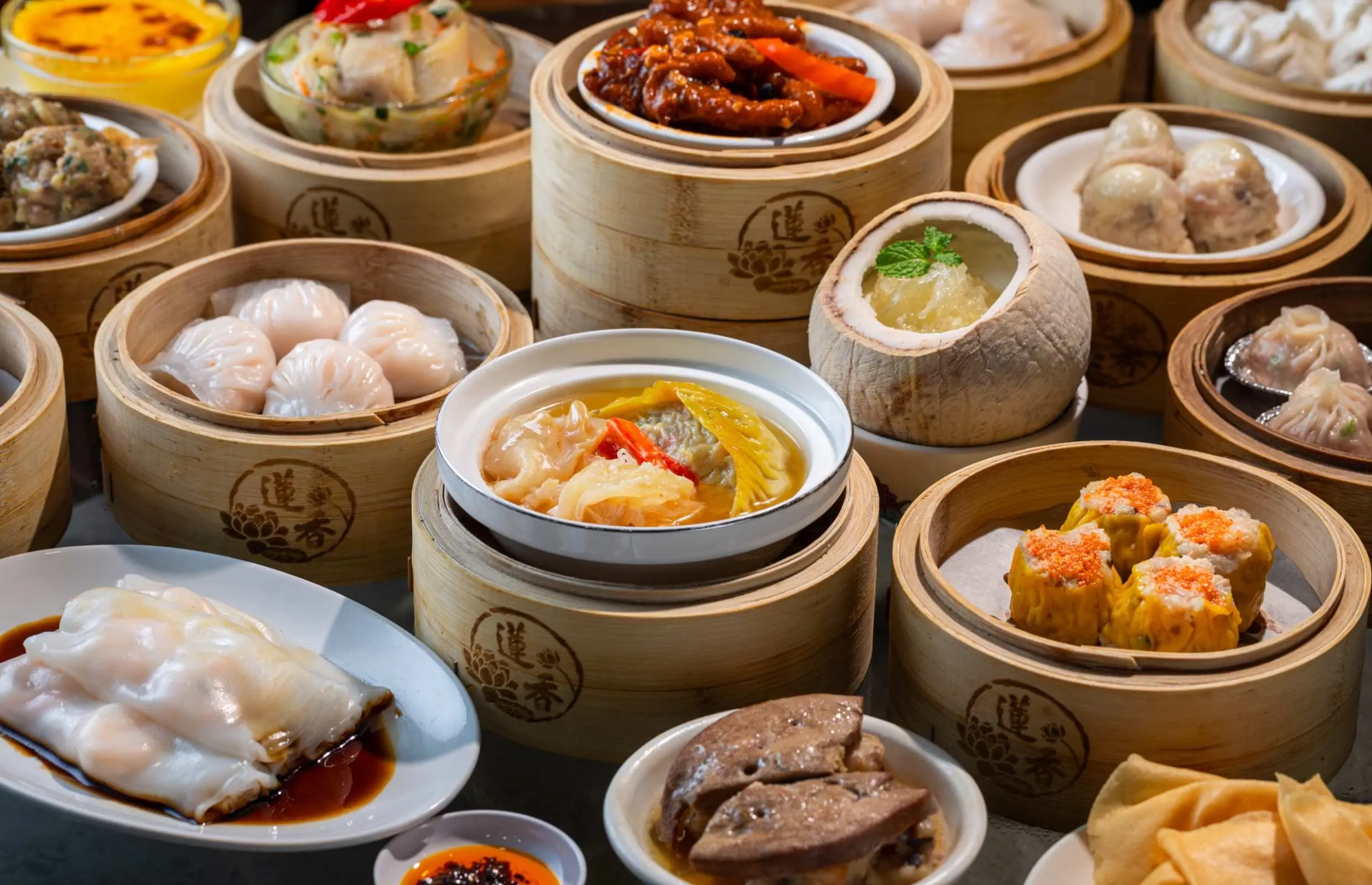 中環、尖沙咀｜蓮香樓｜豪華十道點心套餐｜懷舊粵式茶樓｜香港情懷．傳統老字號｜廣東粵菜