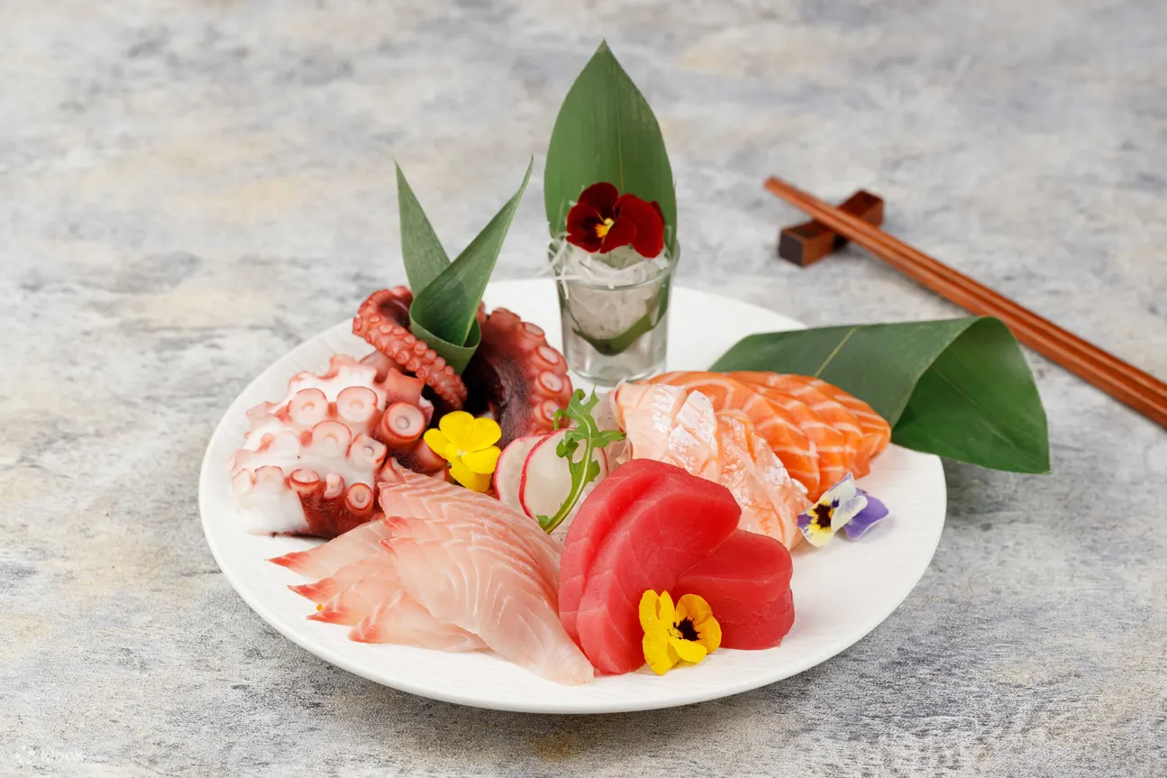 City Café 冰鎮海鮮 生蠔 蟹腳 凍蝦 鱈場蟹腳